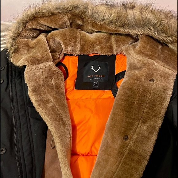 Joe Fresh Winter Down Jacket. - Picture 2 of 7